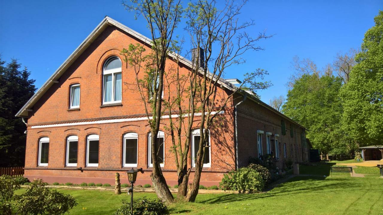 Апартаменты Kastanienhof Hollaender Schlotfeld Экстерьер фото
